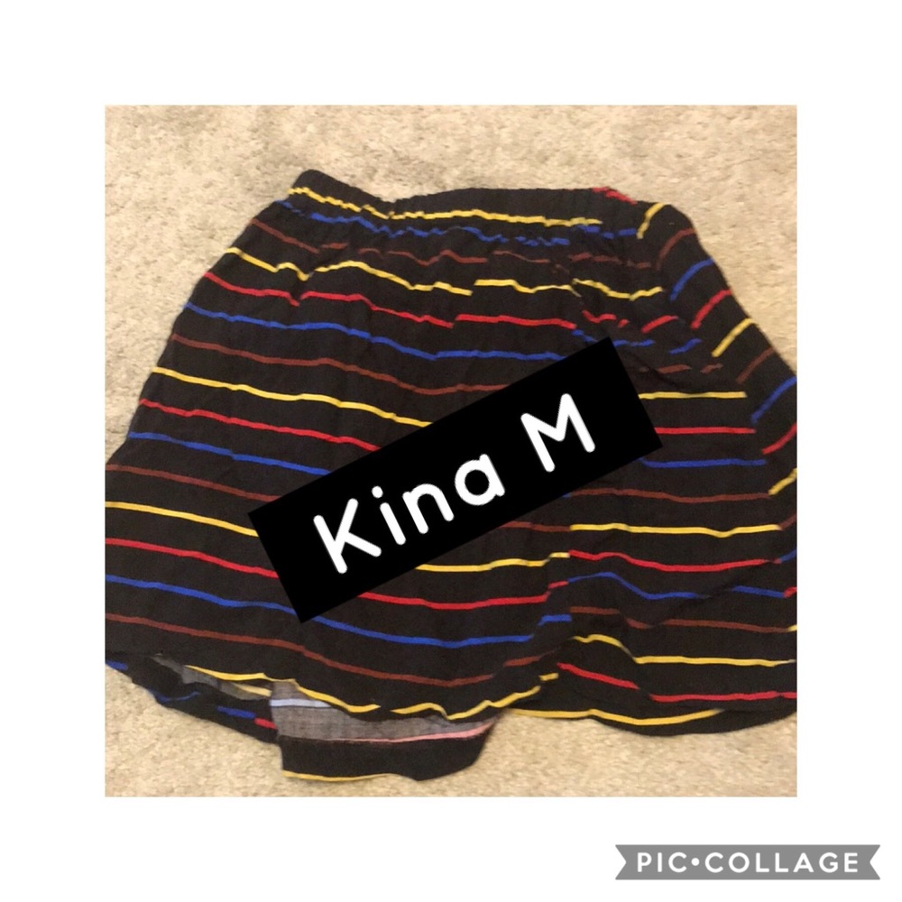 Mini Skirts - image 4